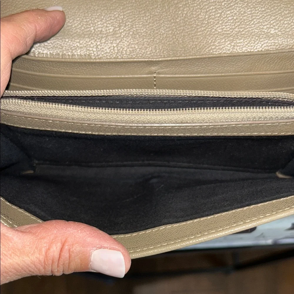 See By Chloe Taupe and White Aura Long Flap Leather Wallet - Picture 11 of 16